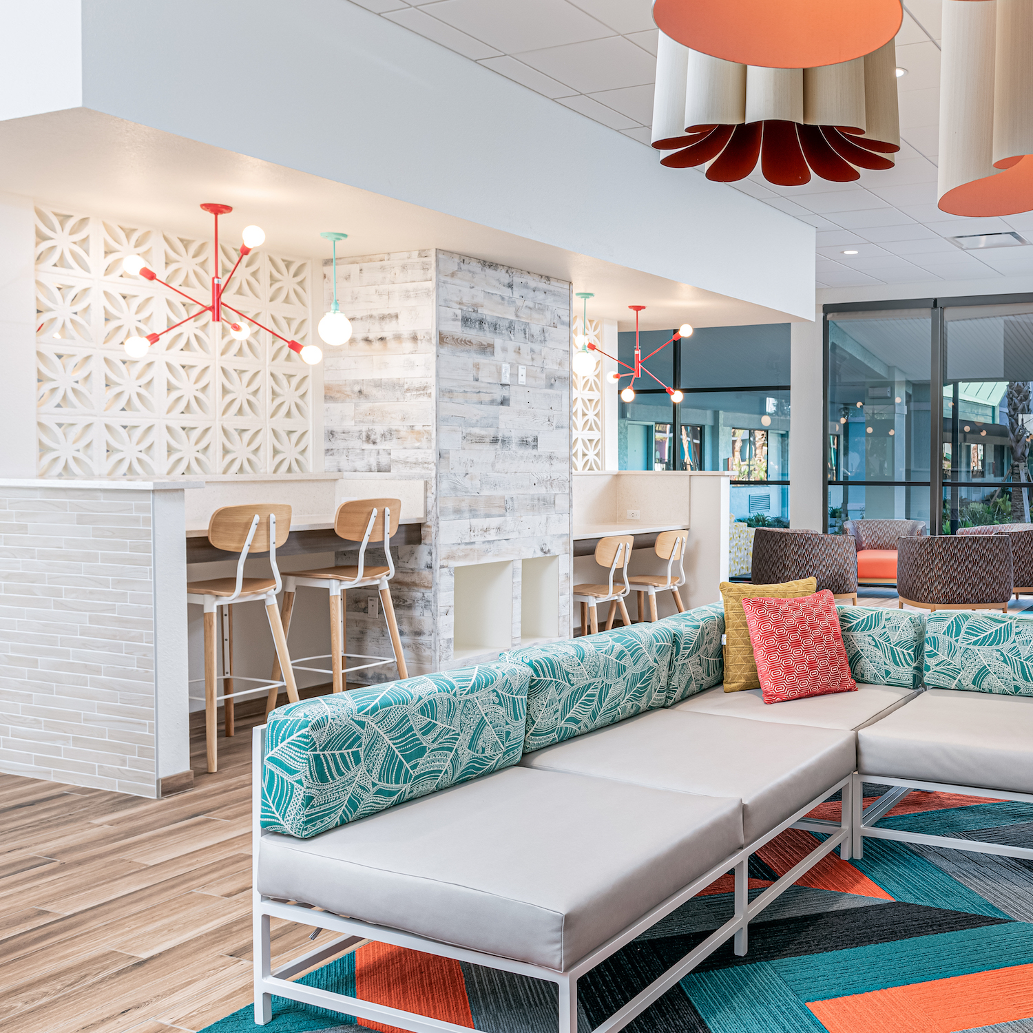 Downtown Minimalist 5-Light Chandelier | Photo Courtesy of Beachside Hotel & Suites and Baker Barrios Architects